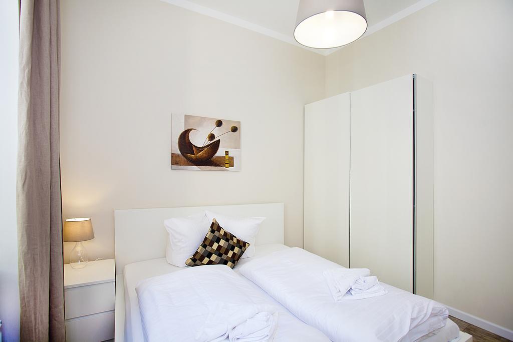 Celebration Flat By Ruterra Lägenhet Prag Rum bild